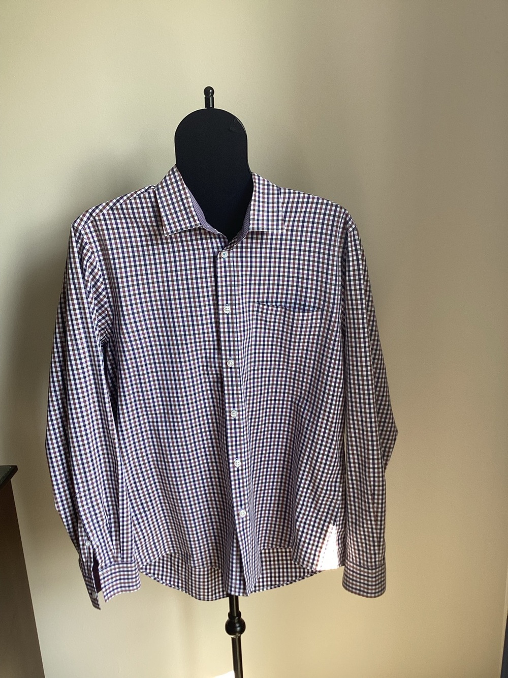 Classic Joseph Abboud  men’s button down shirt